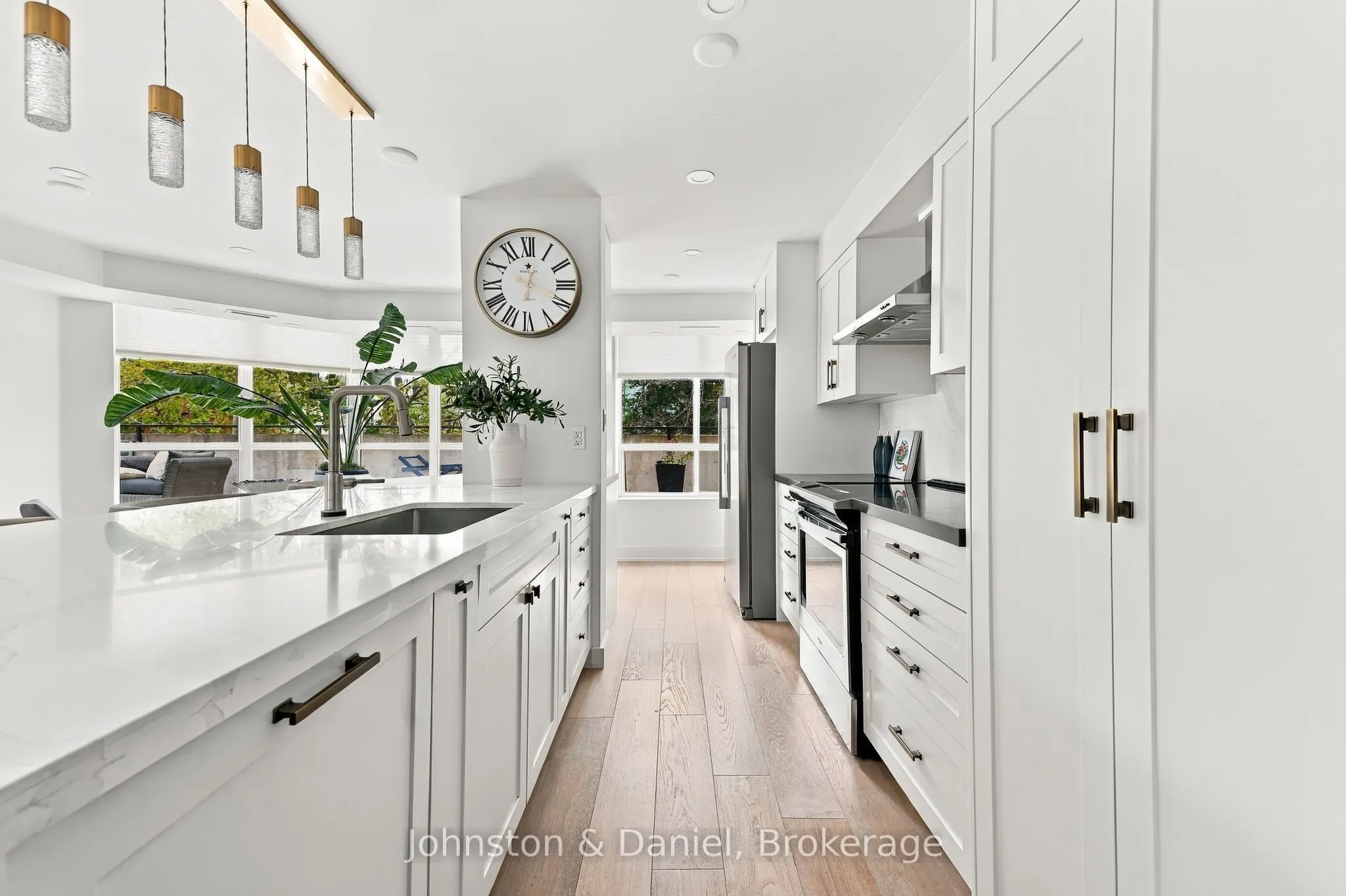 1000 King Street W #205