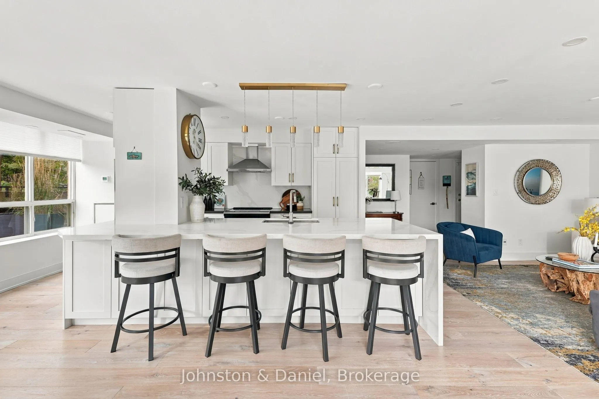 1000 King Street W #205