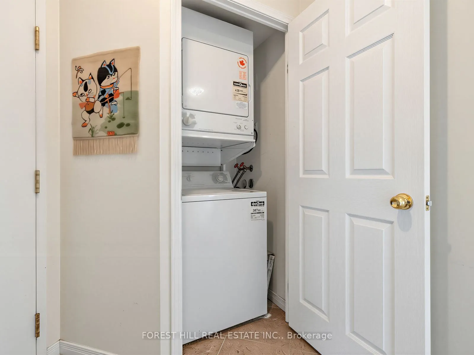 8 Hillcrest Avenue #1206