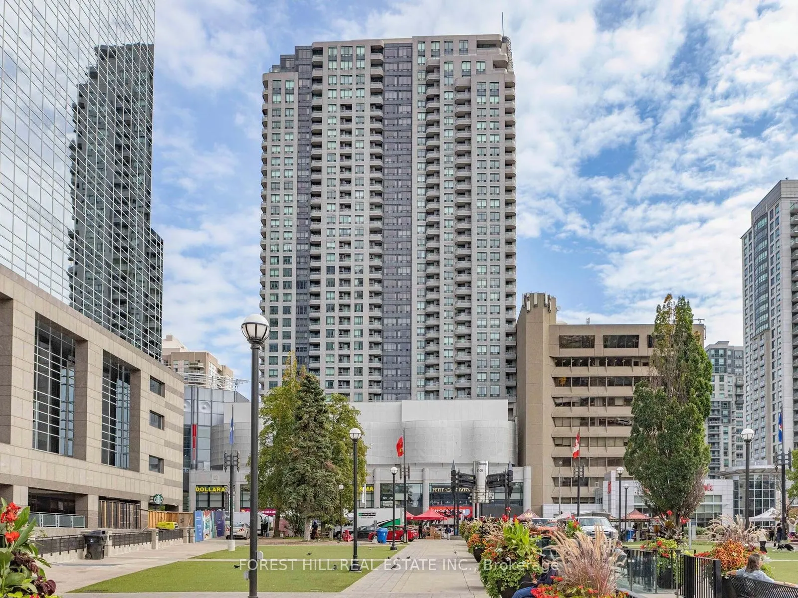 8 Hillcrest Avenue #1206
