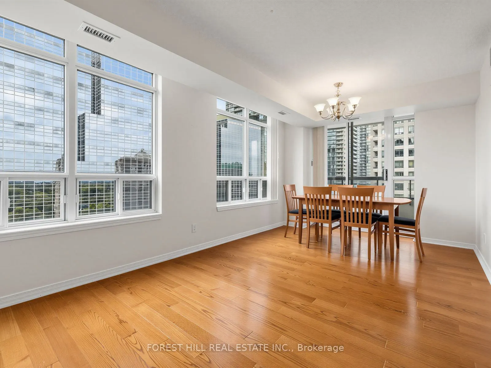 8 Hillcrest Avenue #1206