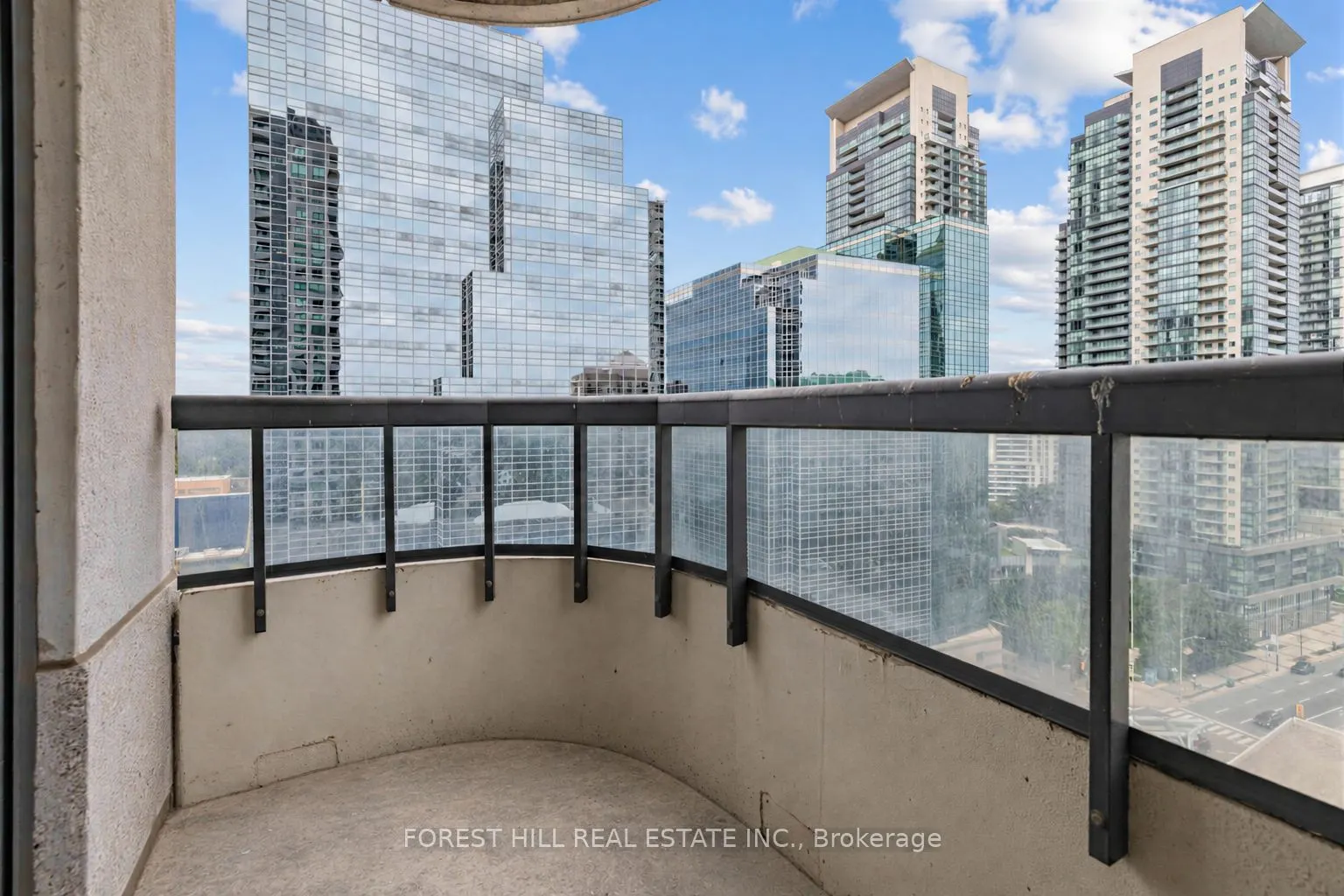 8 Hillcrest Avenue #1206