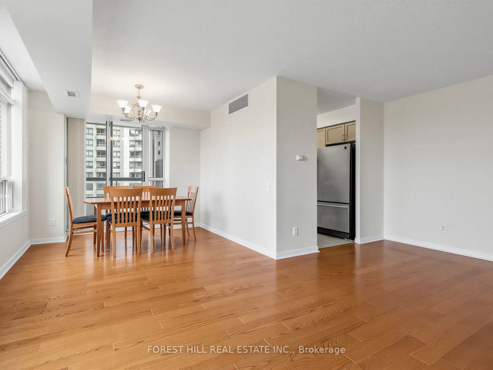 8 Hillcrest Avenue #1206