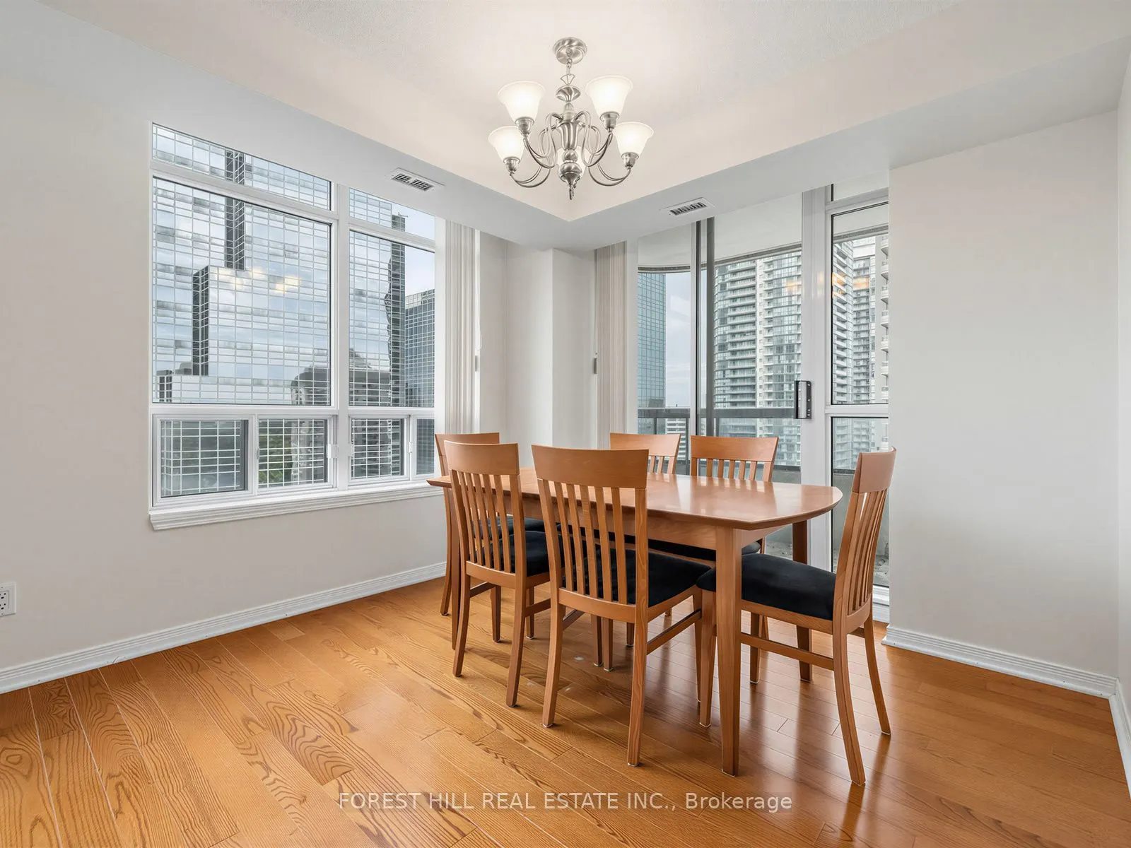 8 Hillcrest Avenue #1206