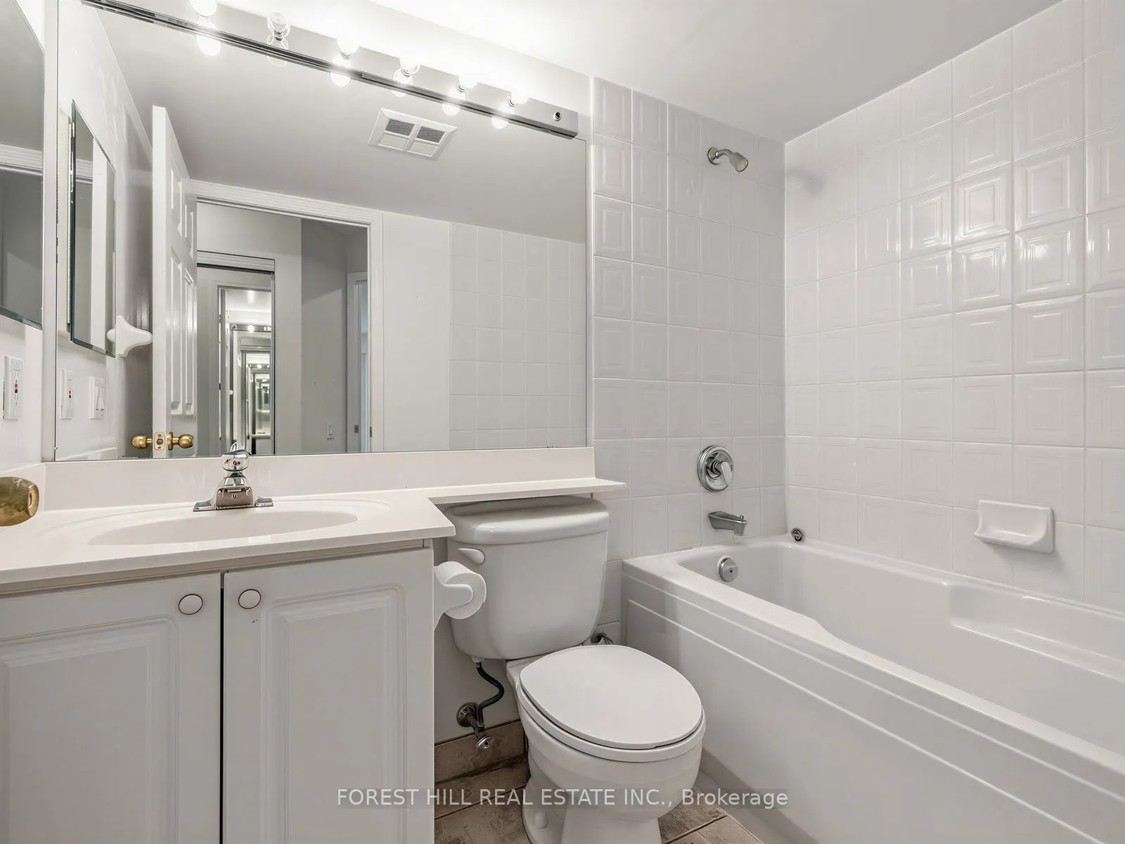 8 Hillcrest Avenue #1206
