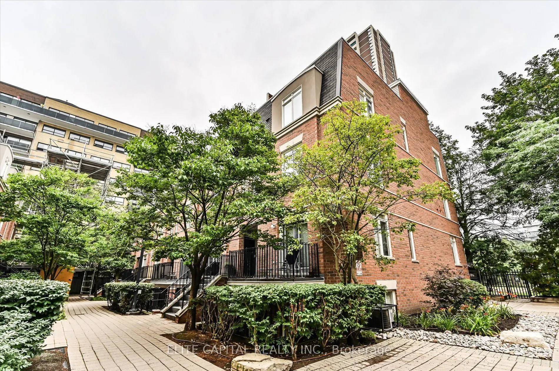 415 Jarvis Street #369