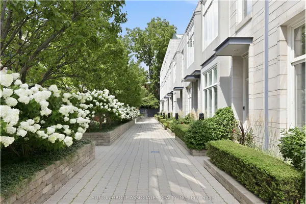 385 Brunswick Avenue #TH9