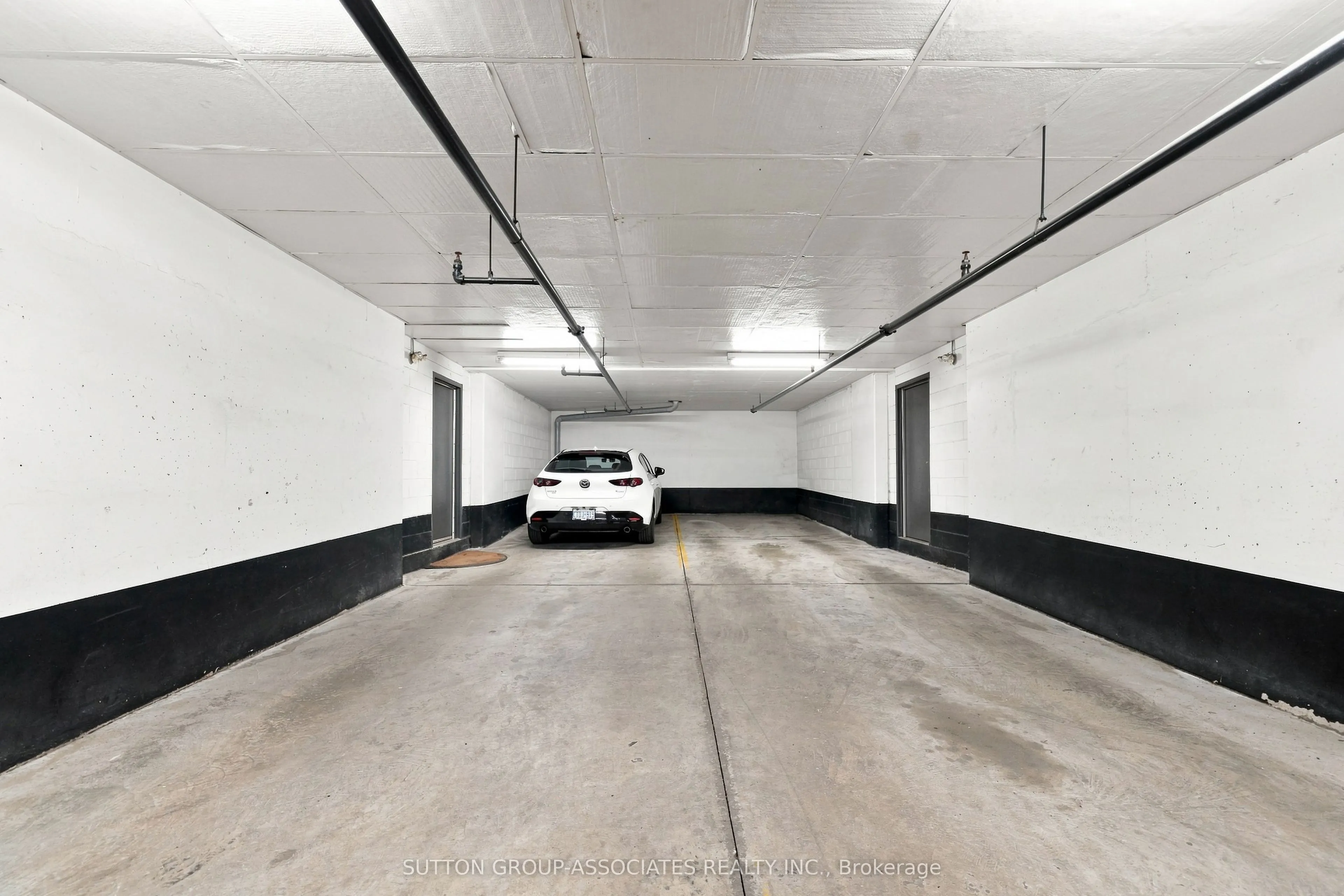 385 Brunswick Avenue #TH9