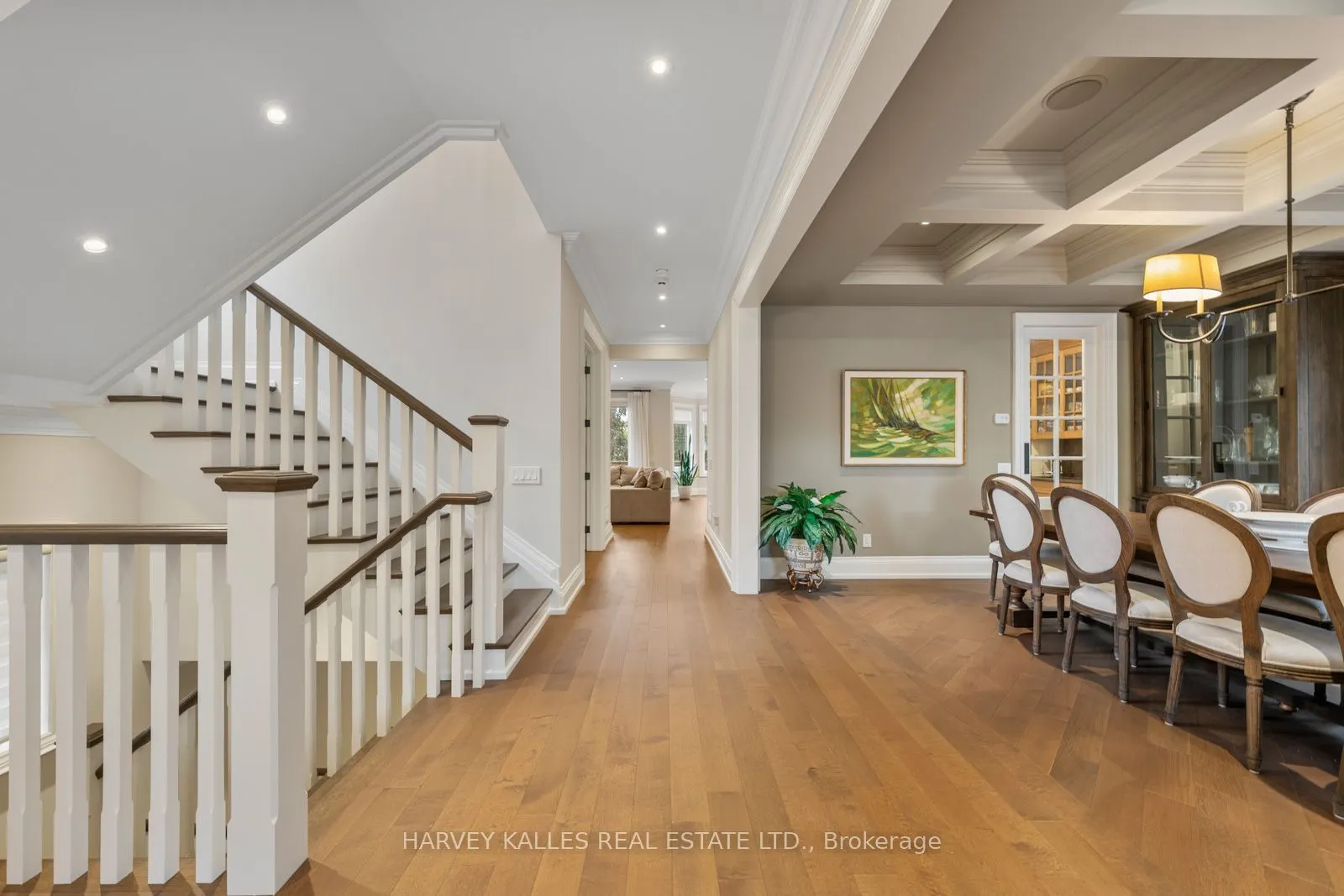 40 Sultana Avenue