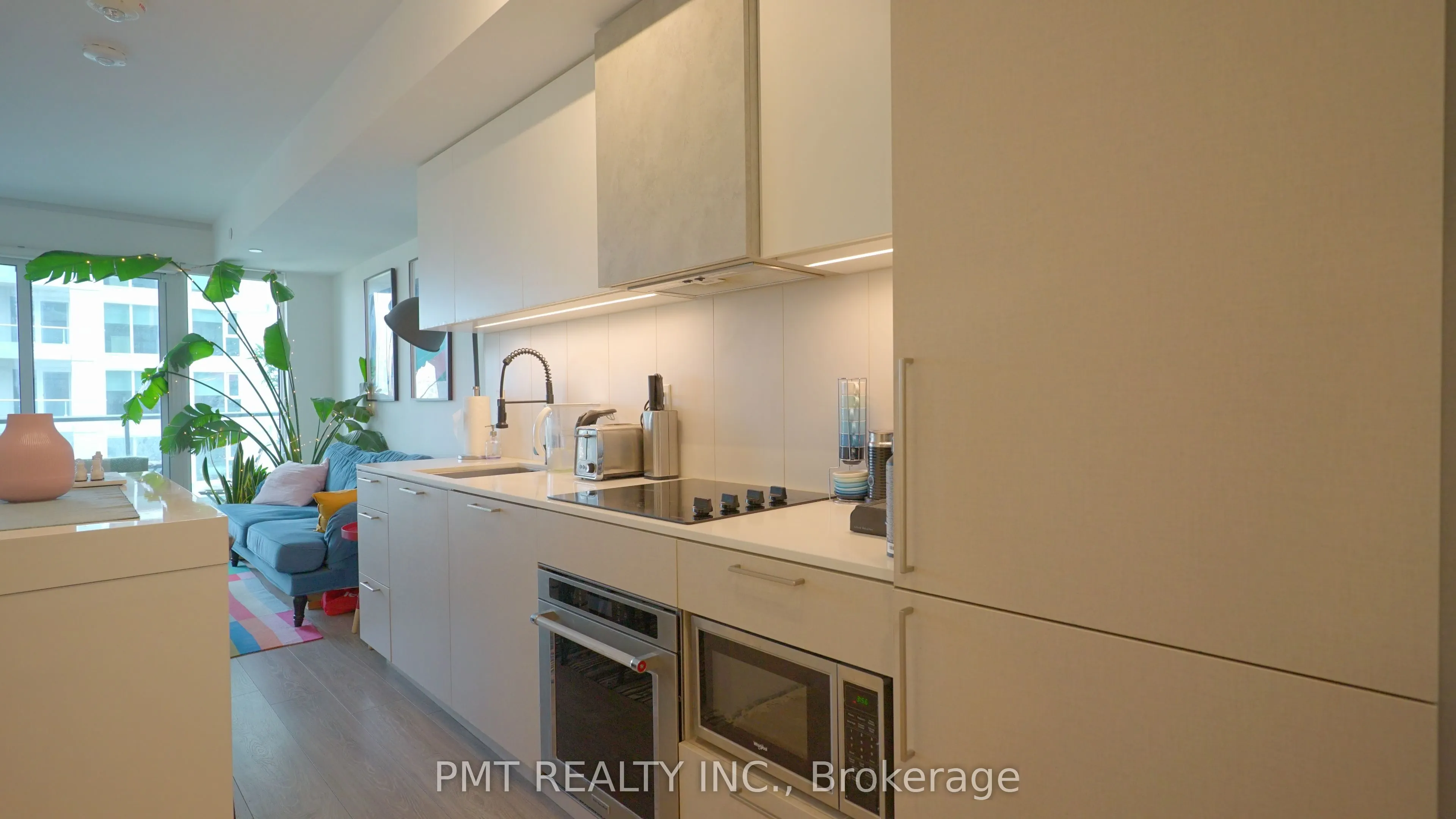 19 Western Battery Road #1521