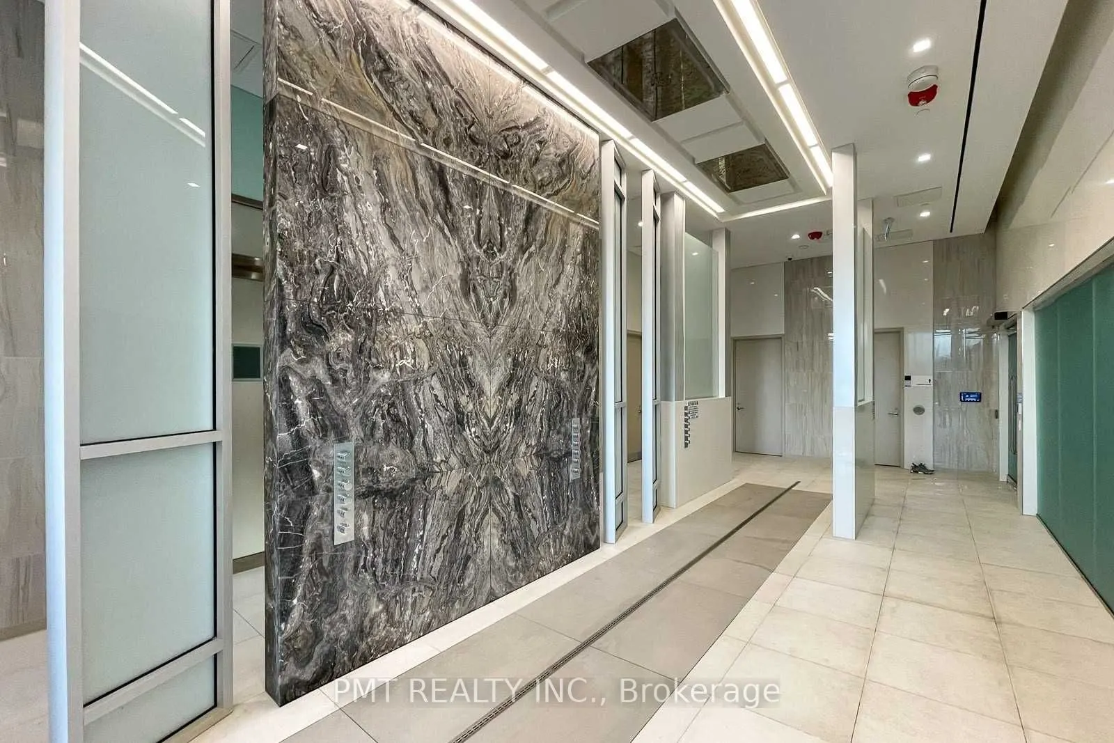 19 Western Battery Road #1521
