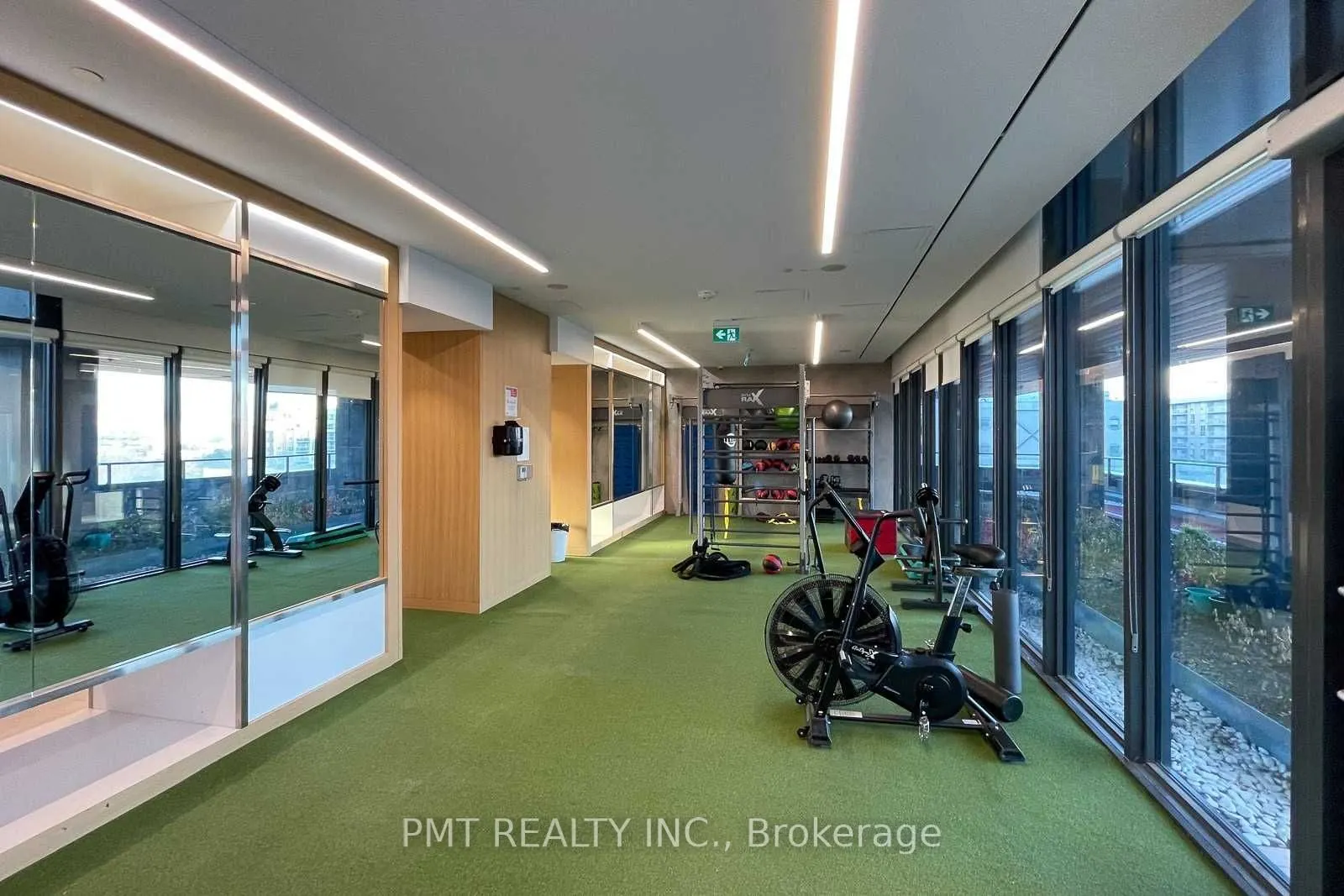 19 Western Battery Road #1521