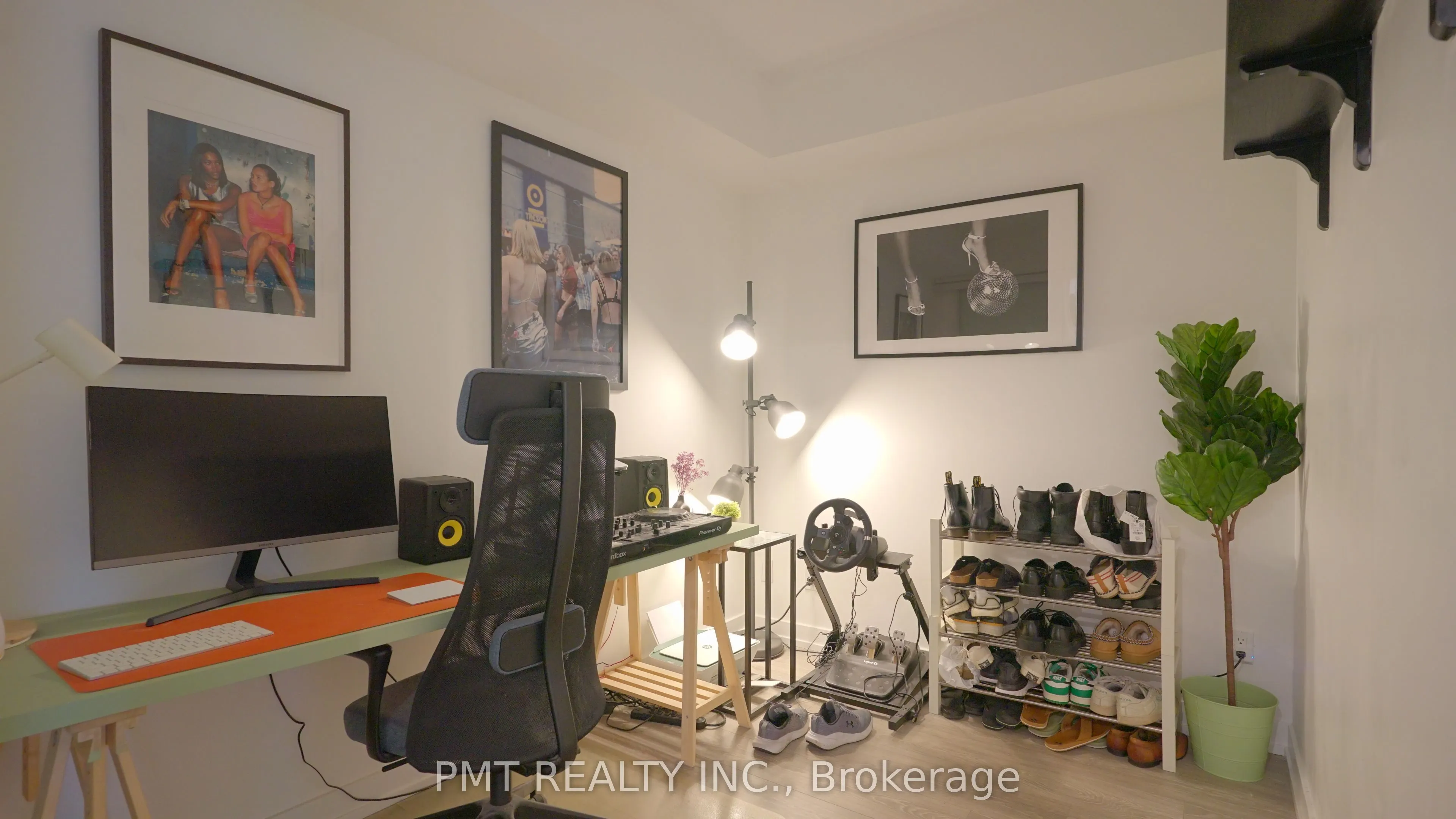19 Western Battery Road #1521