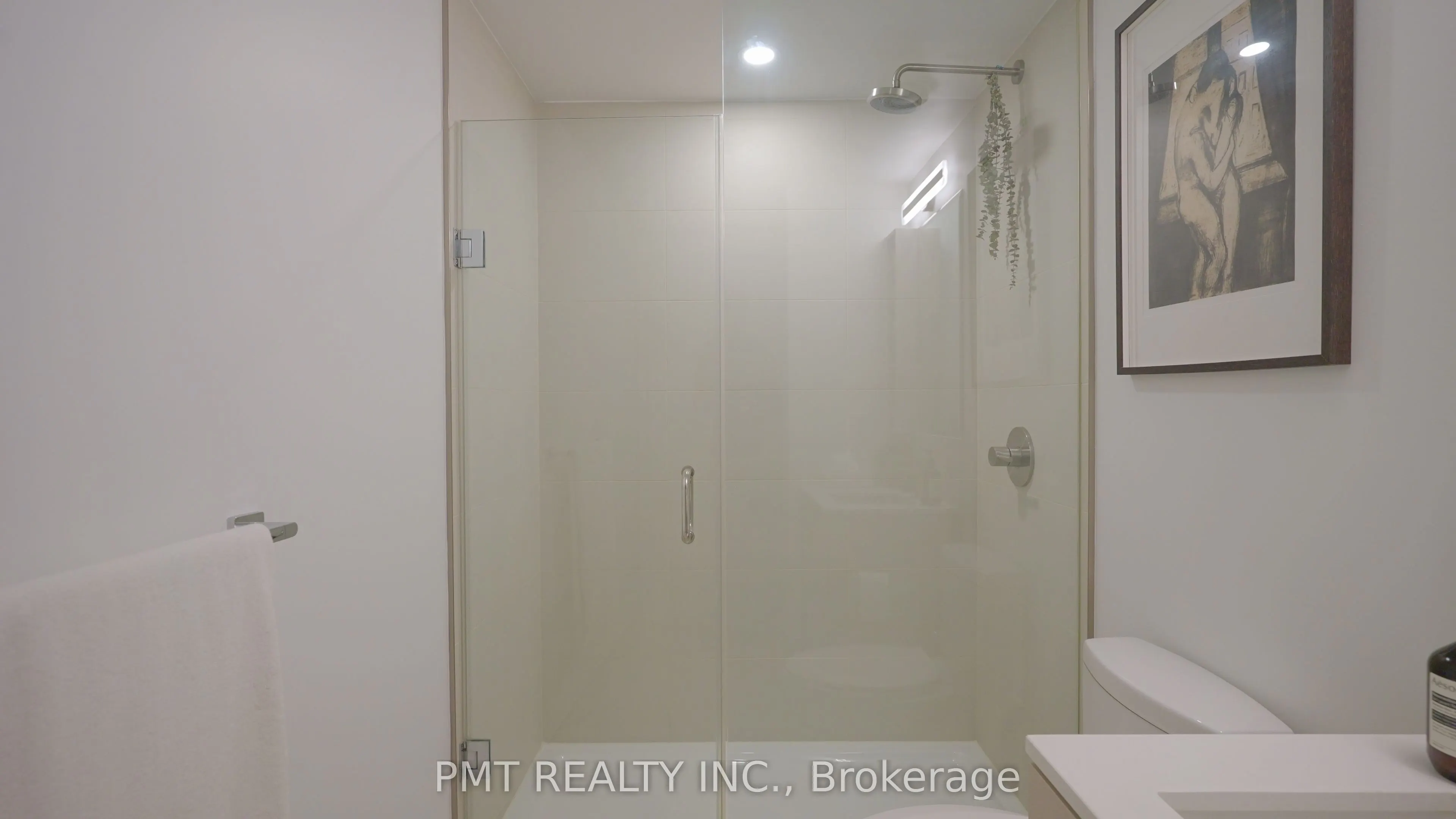 19 Western Battery Road #1521