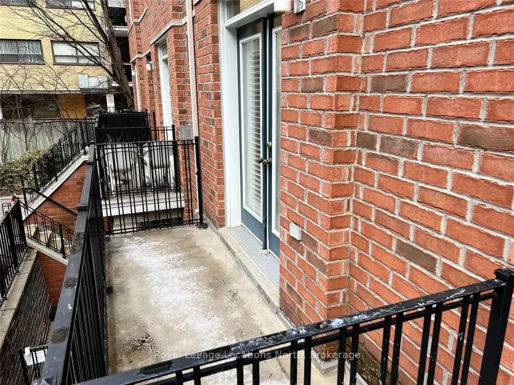 415 Jarvis Street #211