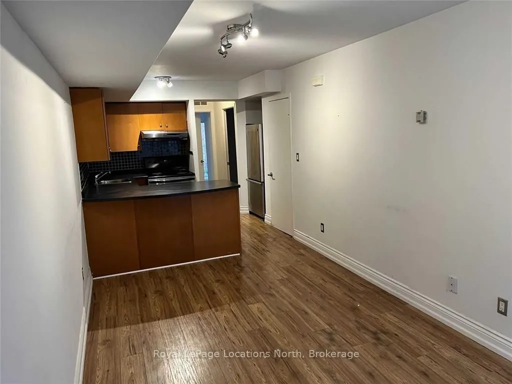 415 Jarvis Street #211
