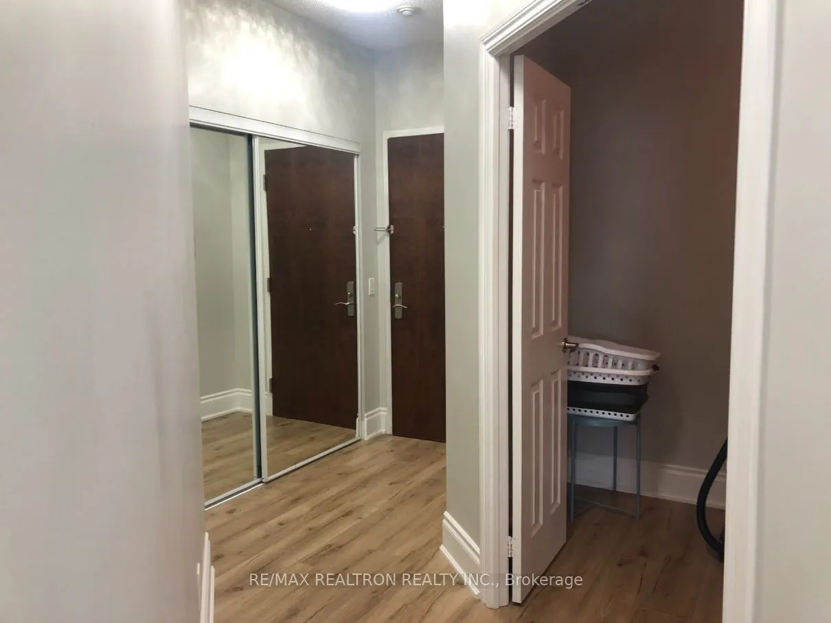 763 Bay Street #4804