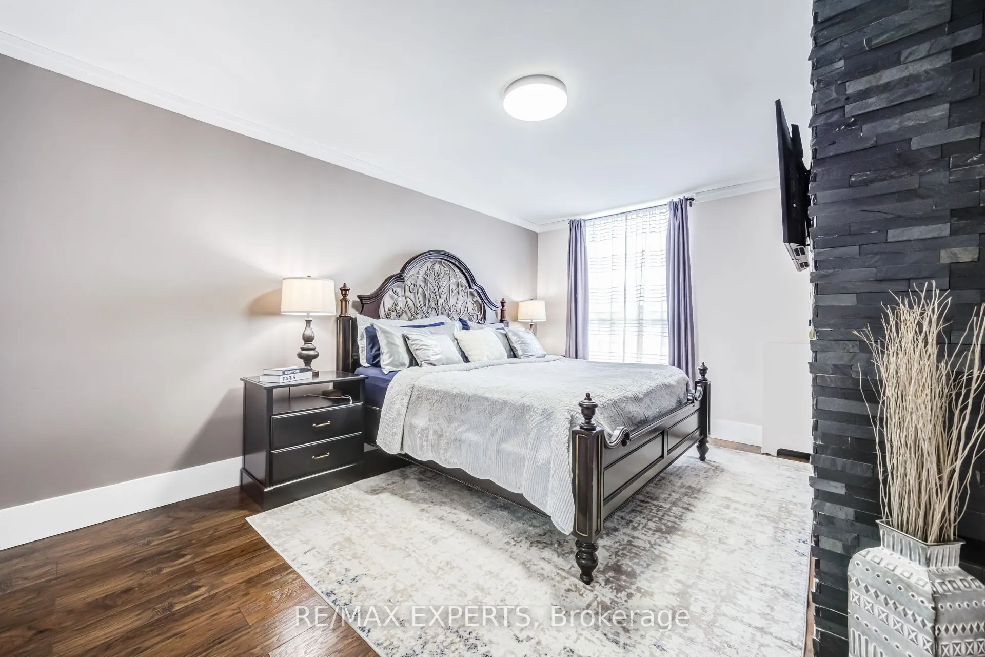 130 Neptune Drive #1104