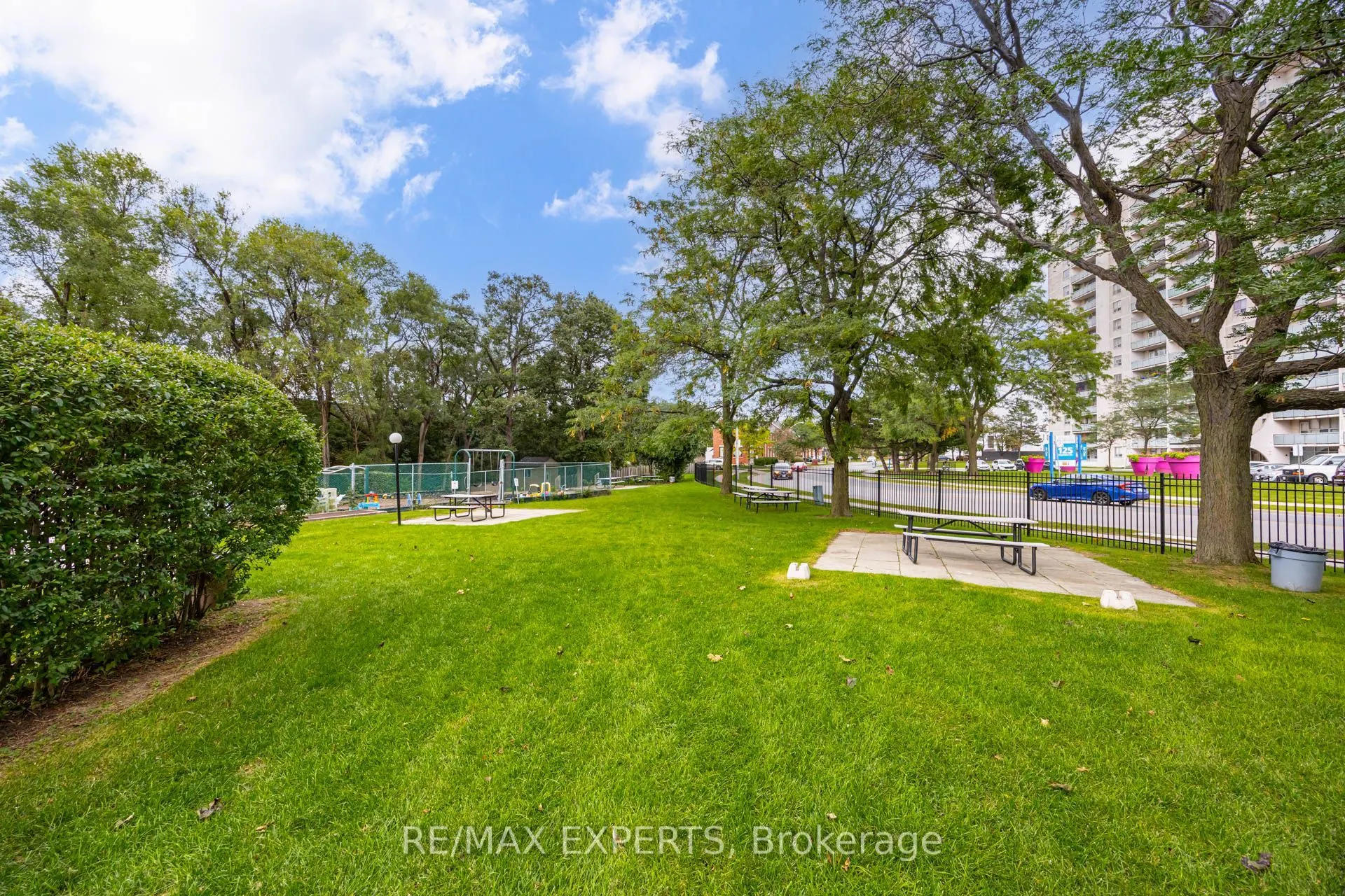 130 Neptune Drive #1104