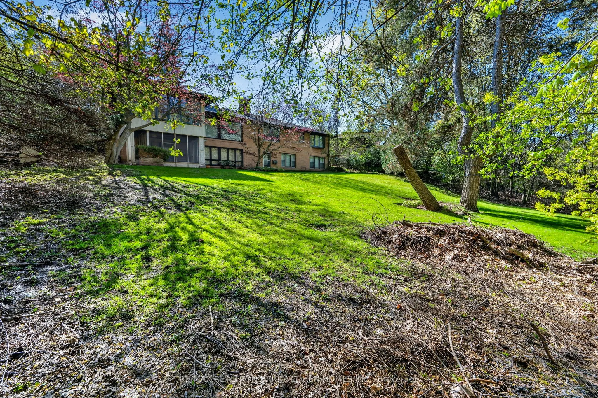 18 Brian Cliff Drive