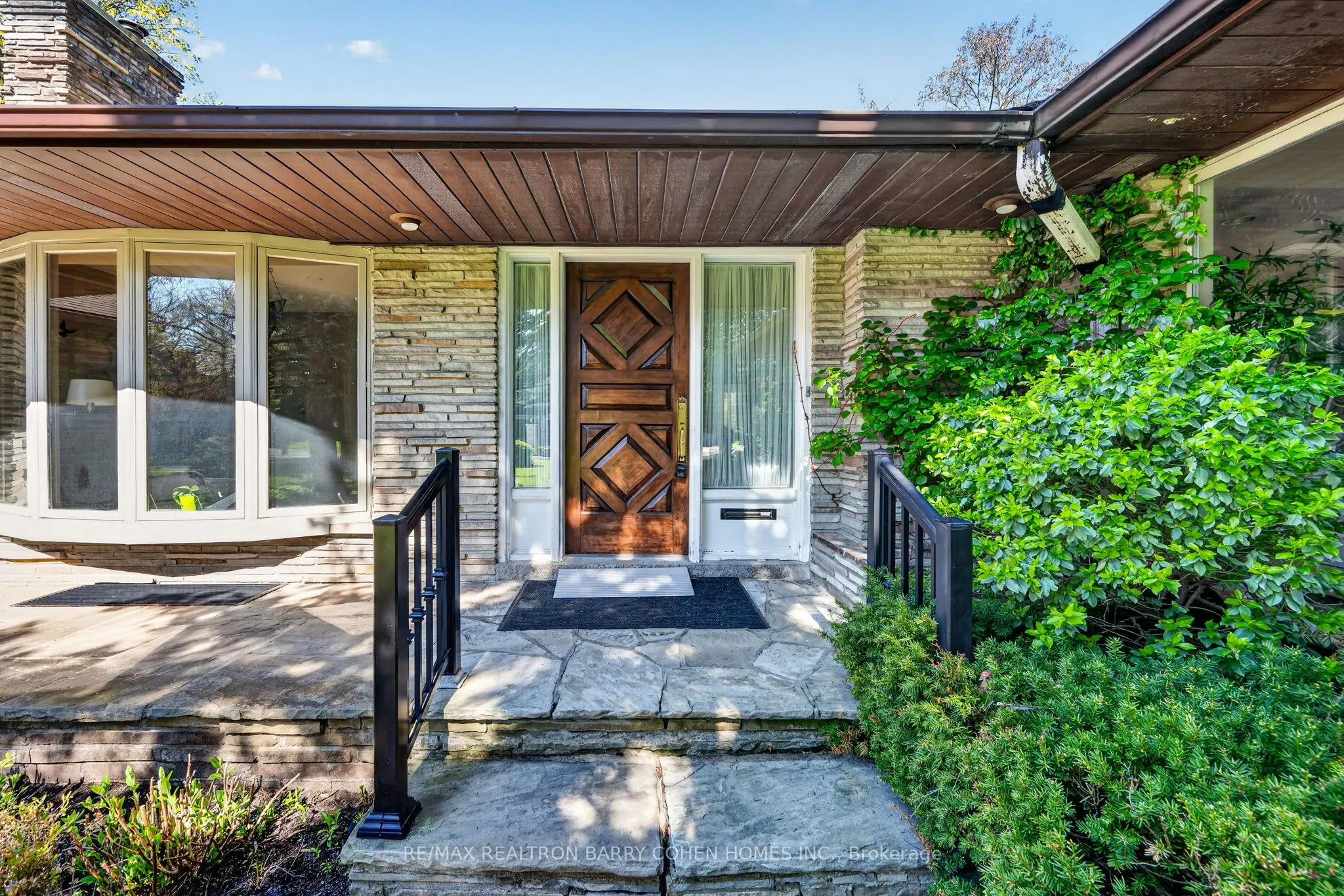 18 Brian Cliff Drive