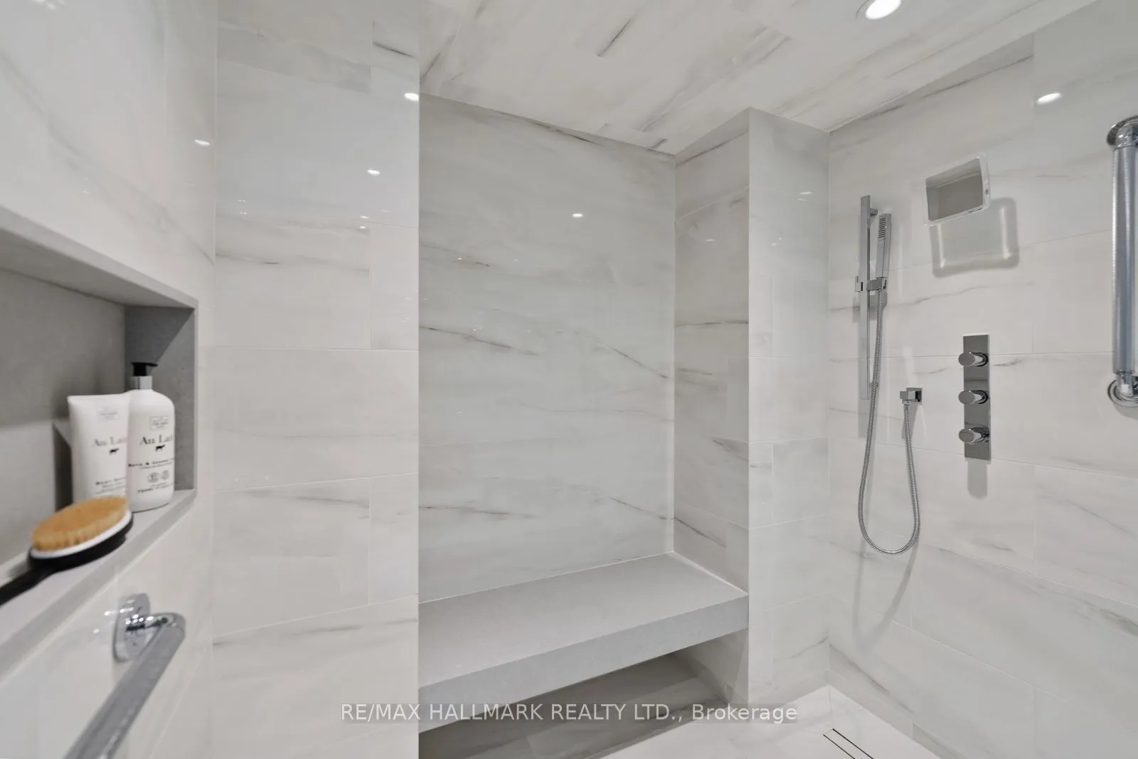240 Heath Street W #1401