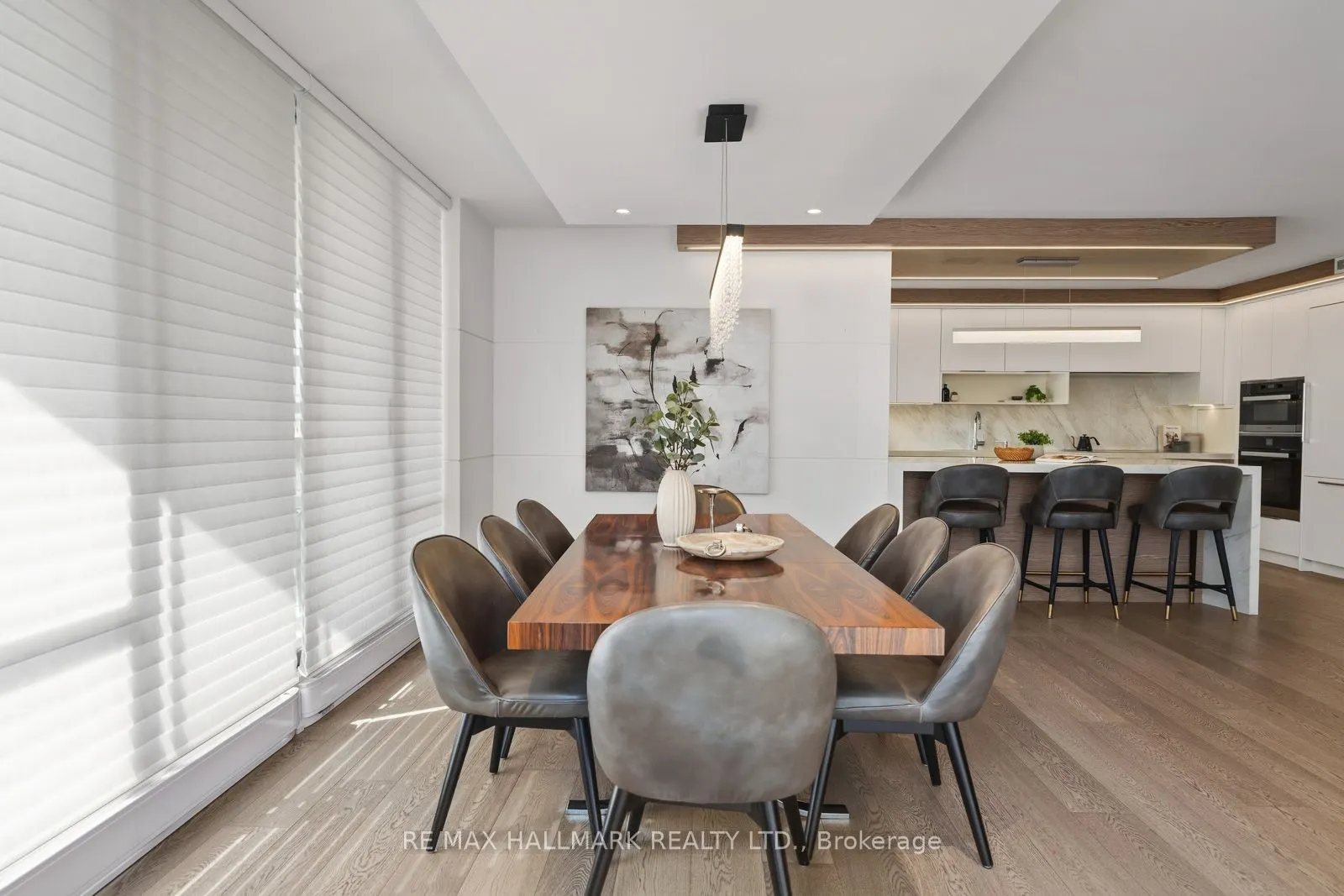 240 Heath Street W #1401