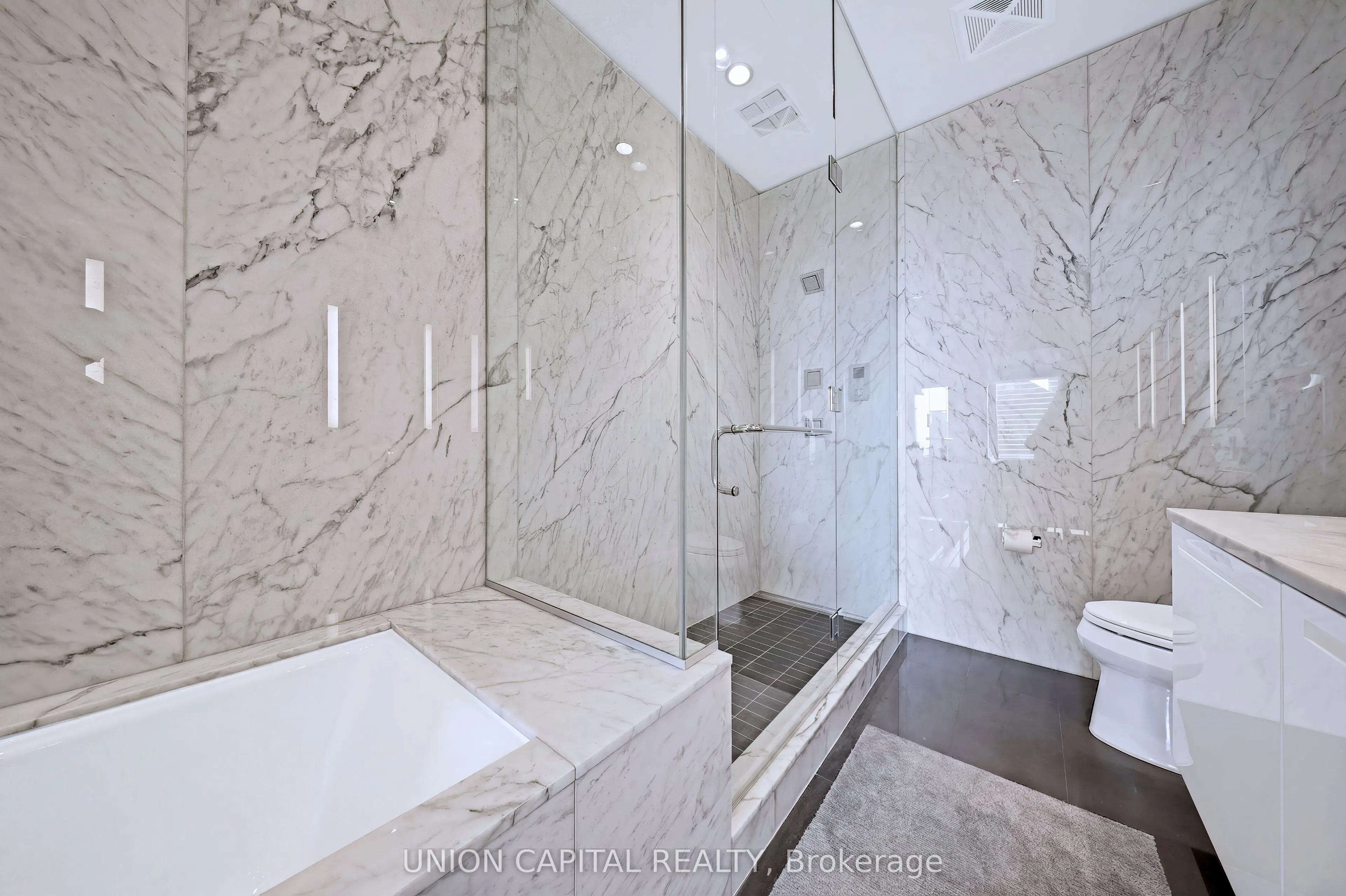 180 University Avenue #5508