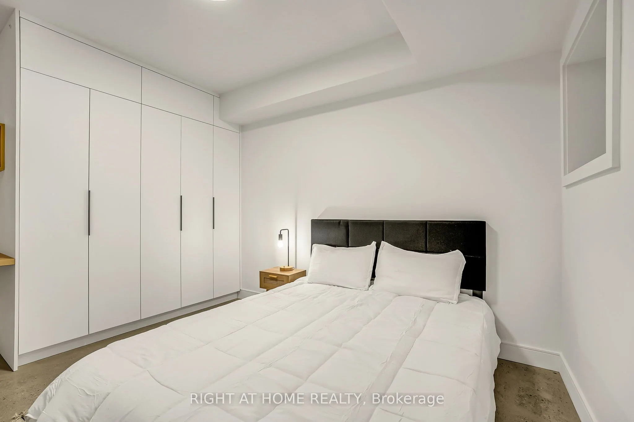 1169 Davenport Road