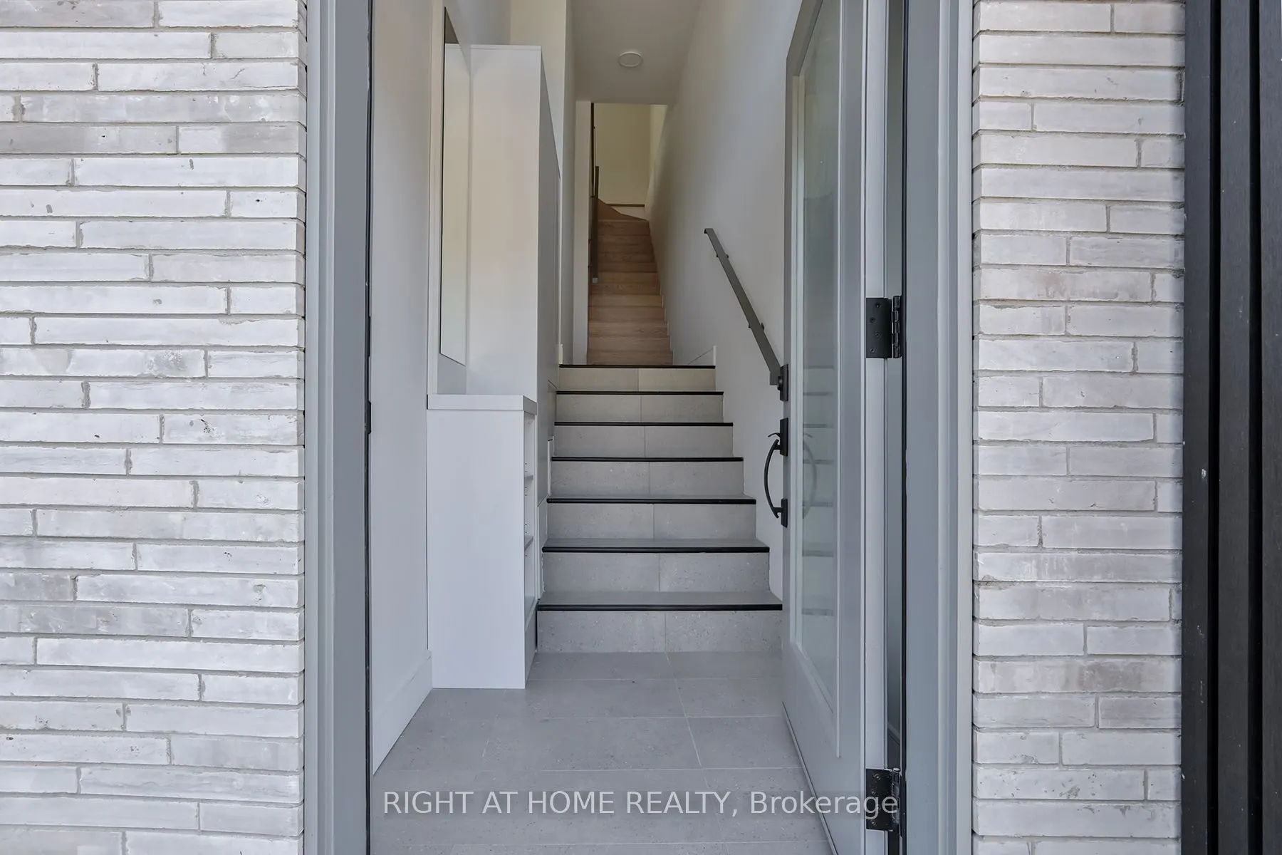 1169 Davenport Road