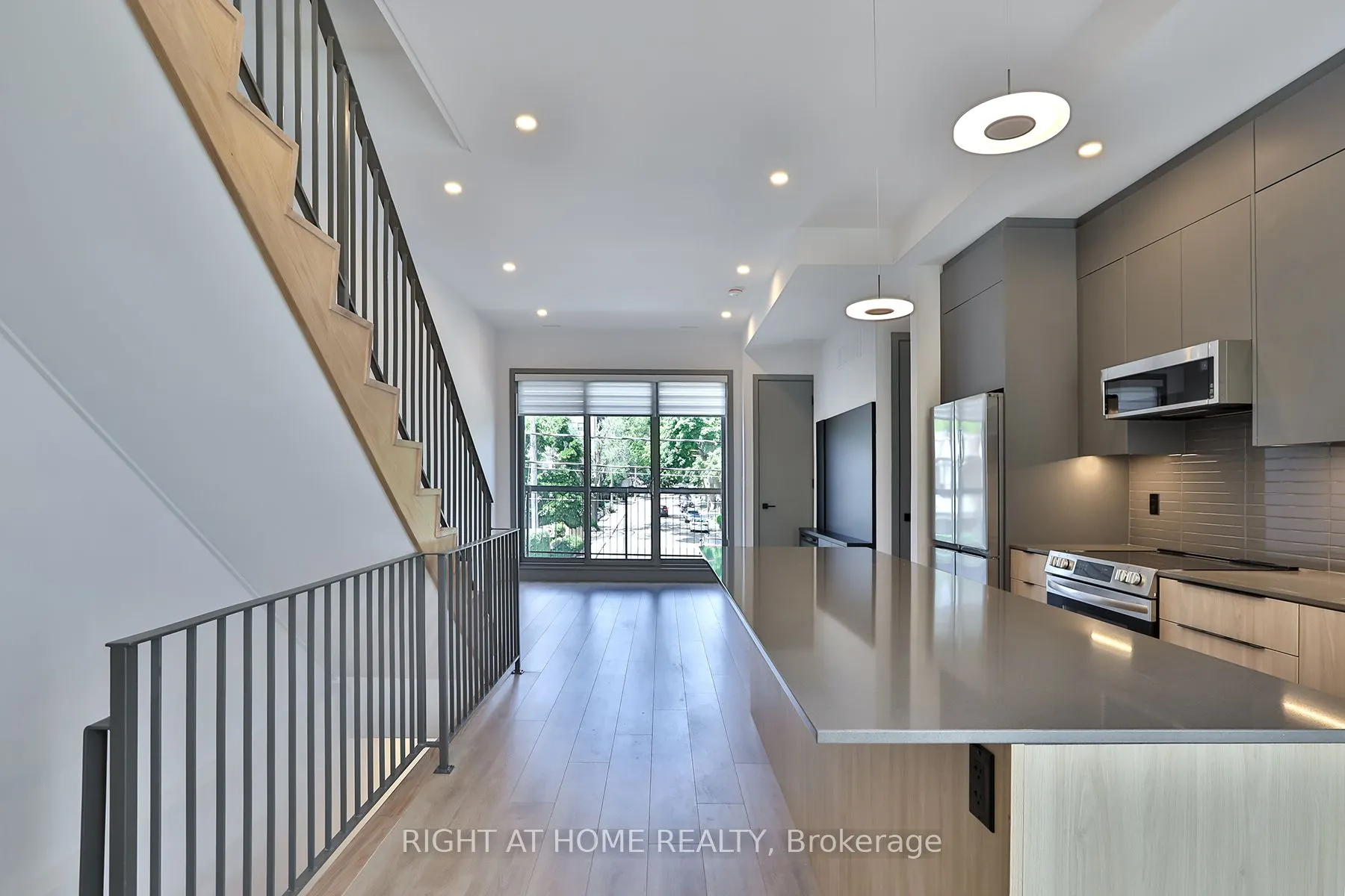 1169 Davenport Road