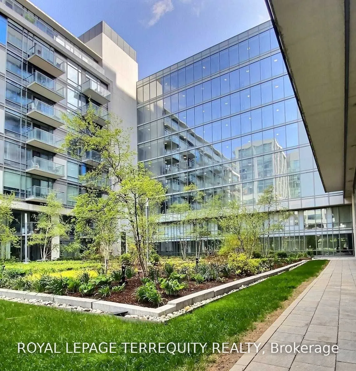 90 Stadium Road #423