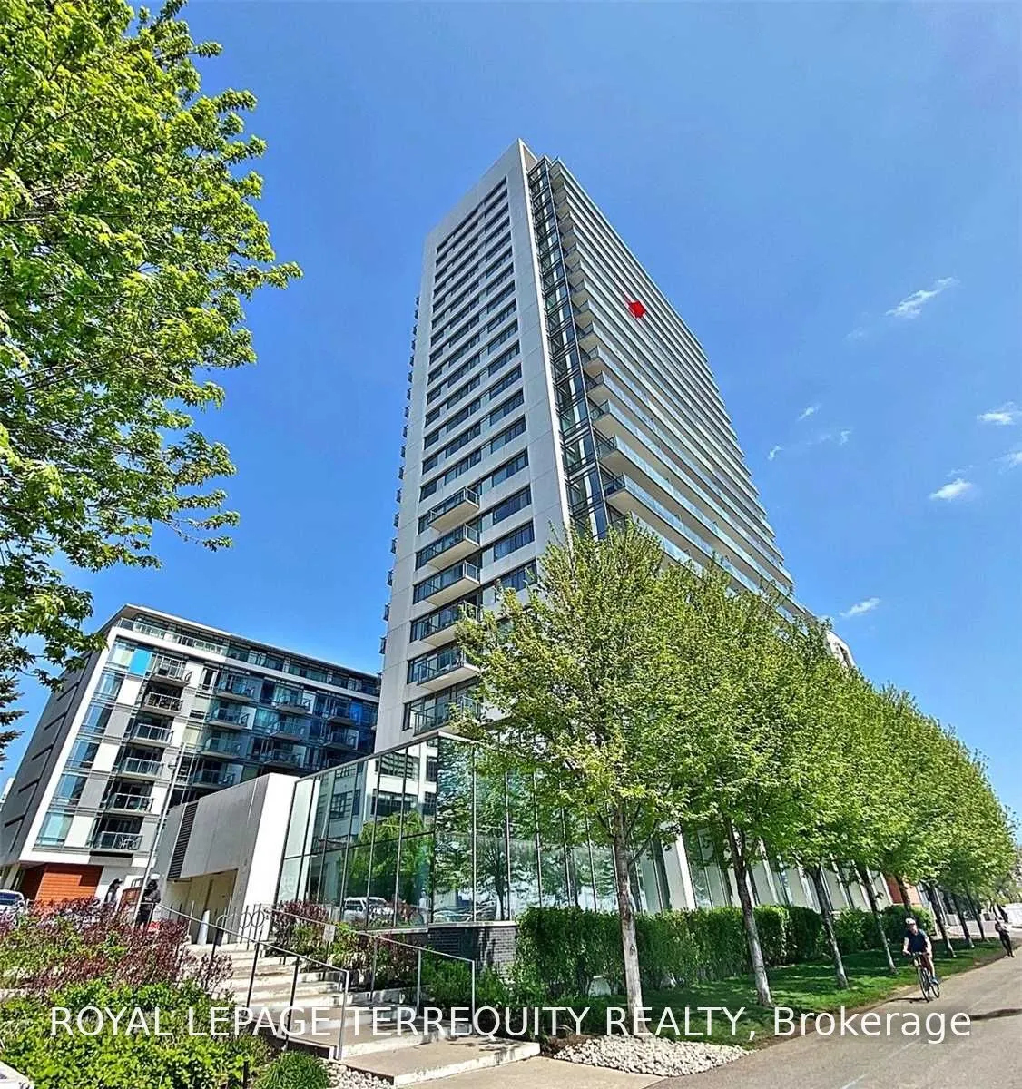 90 Stadium Road #423