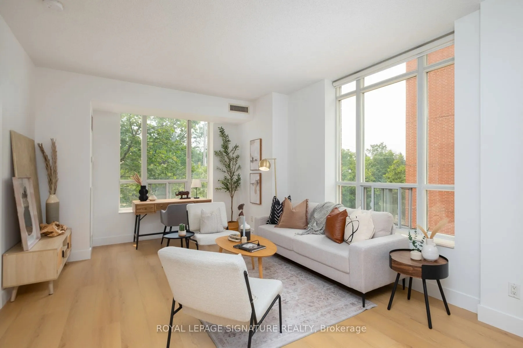 485 Rosewell Avenue #308