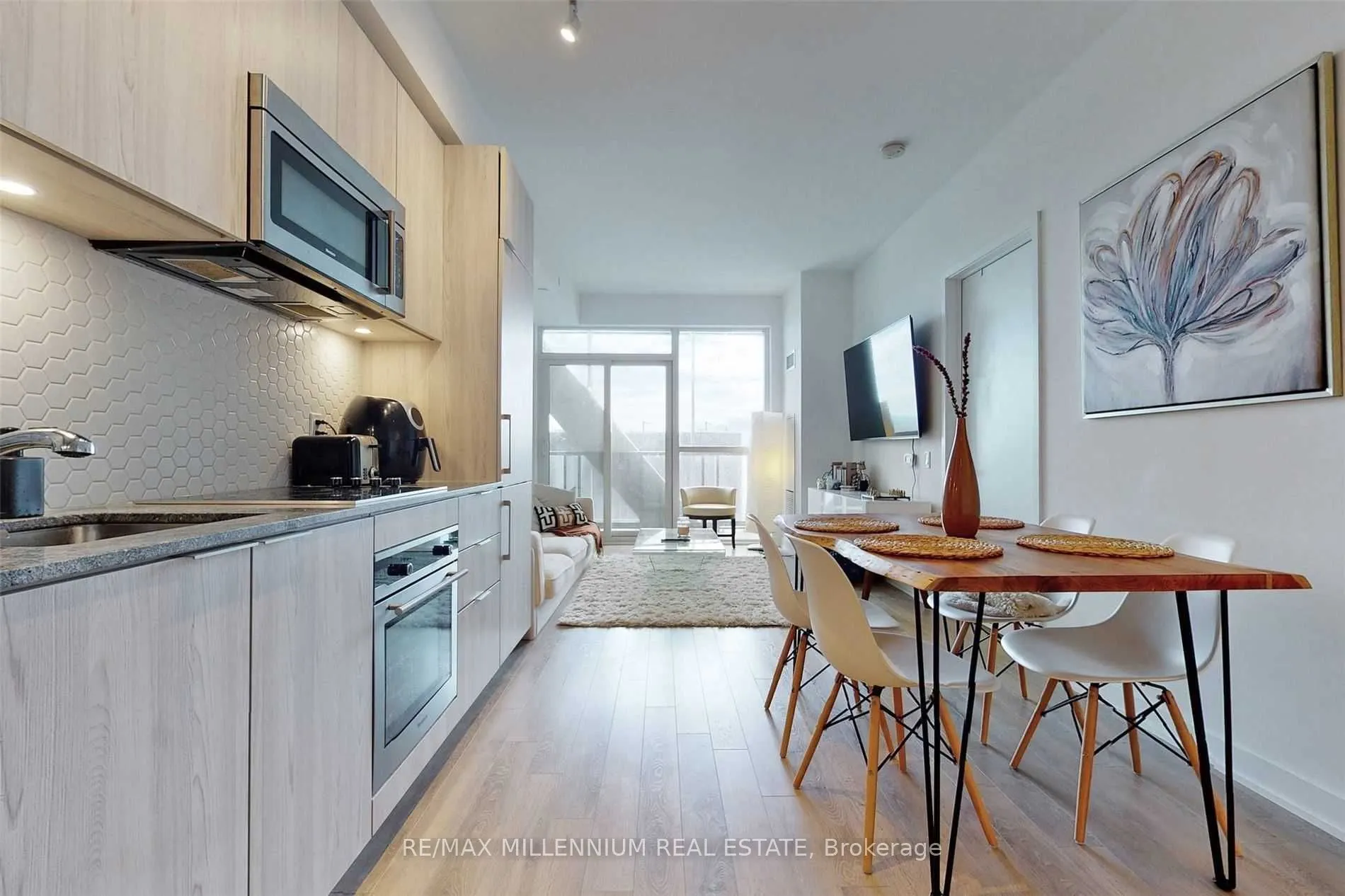 50 Ordnance Street #2802