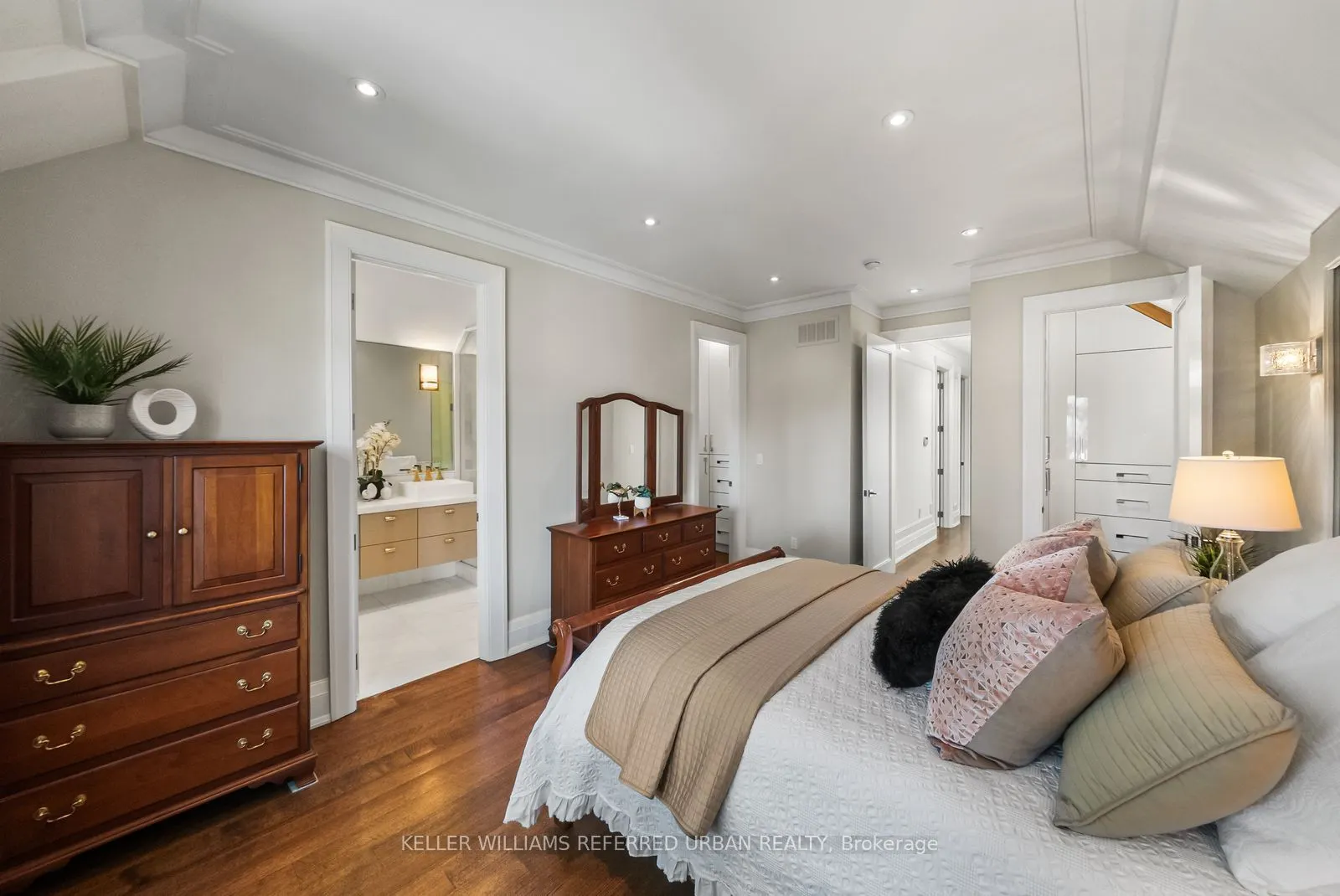 32 Cranbrooke Avenue