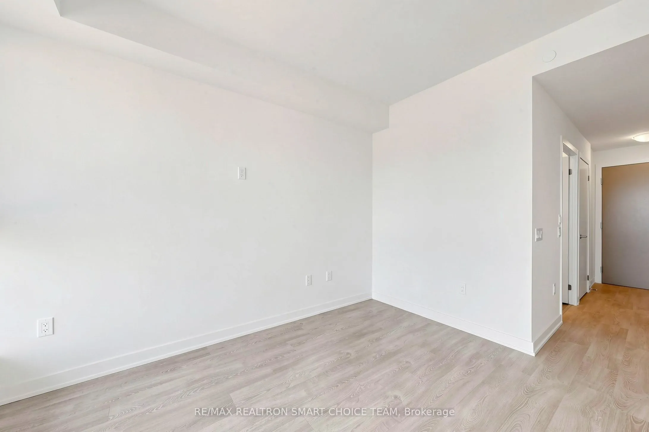 5 Quarrington Lane #606