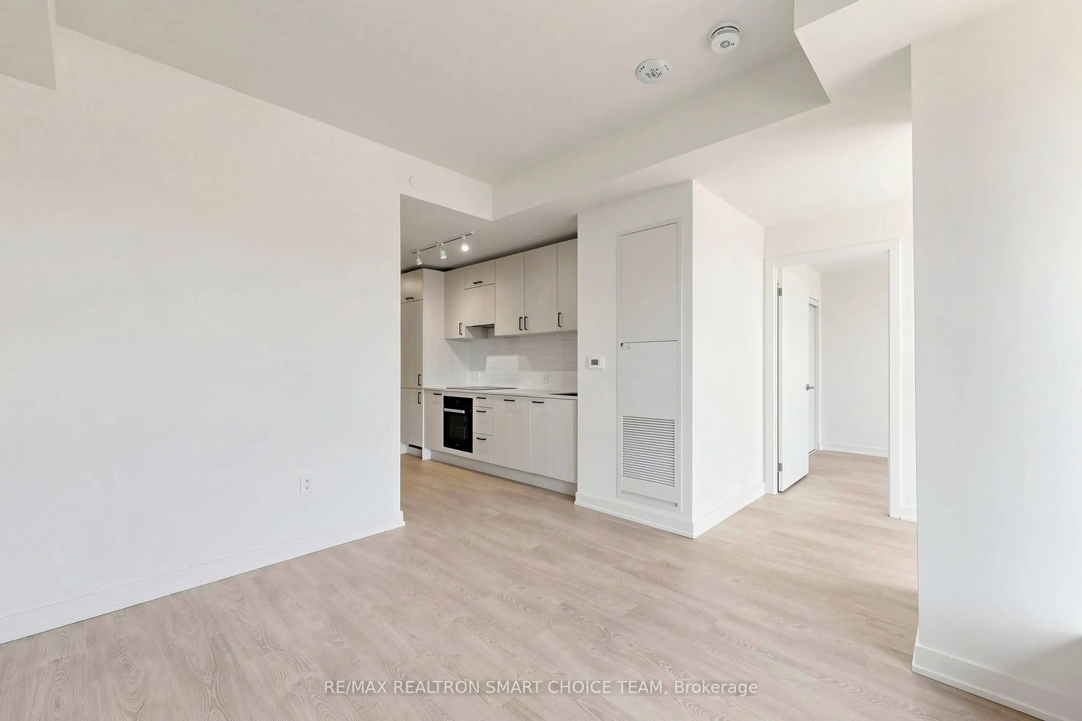 5 Quarrington Lane #606