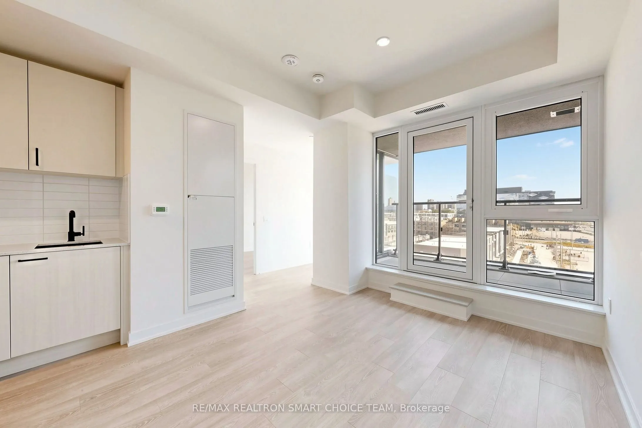 5 Quarrington Lane #606