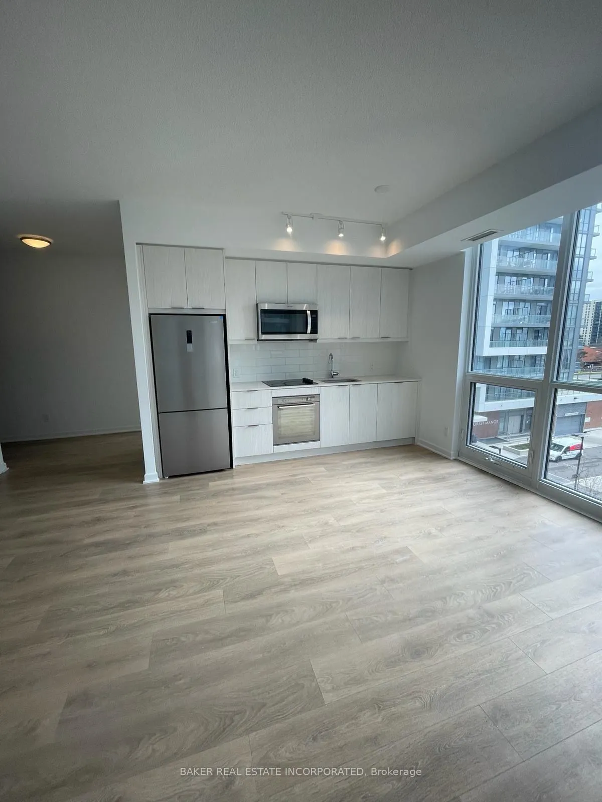 38 Forest Manor Road #415