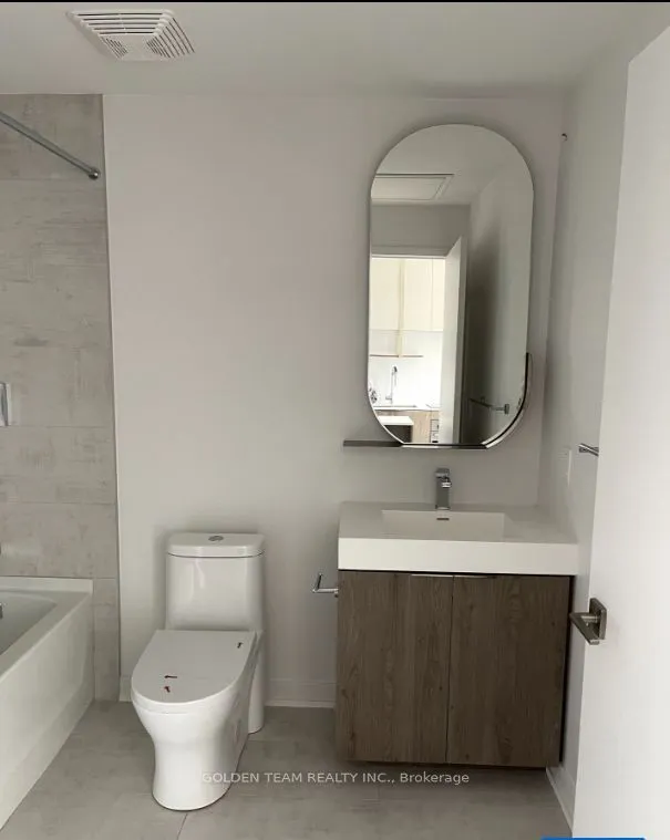 15 Holmes Avenue #1009