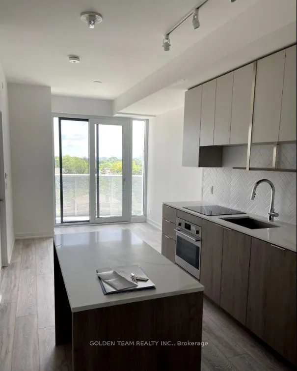 15 Holmes Avenue #1009