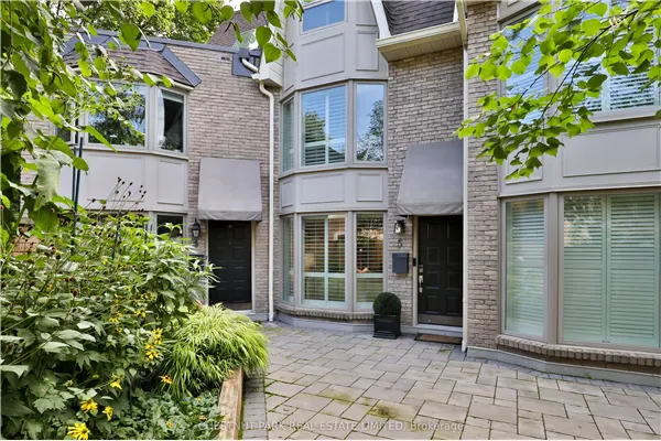 95 Summerhill Avenue #TH 5