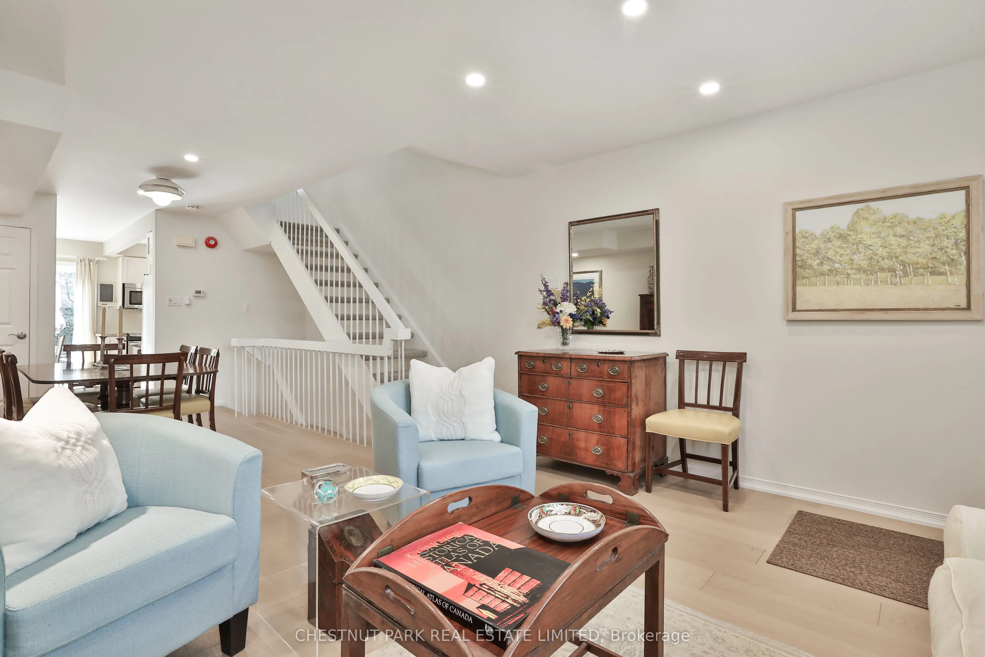 95 Summerhill Avenue #TH 5