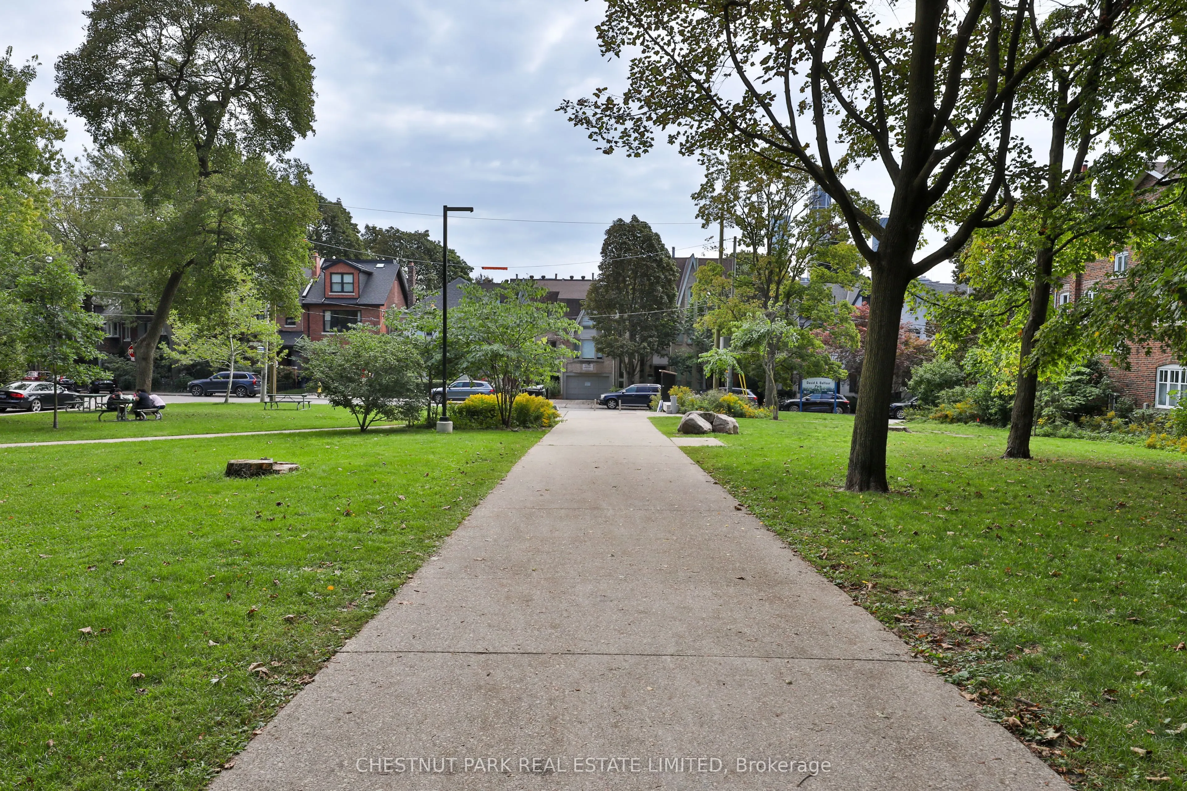95 Summerhill Avenue #TH 5