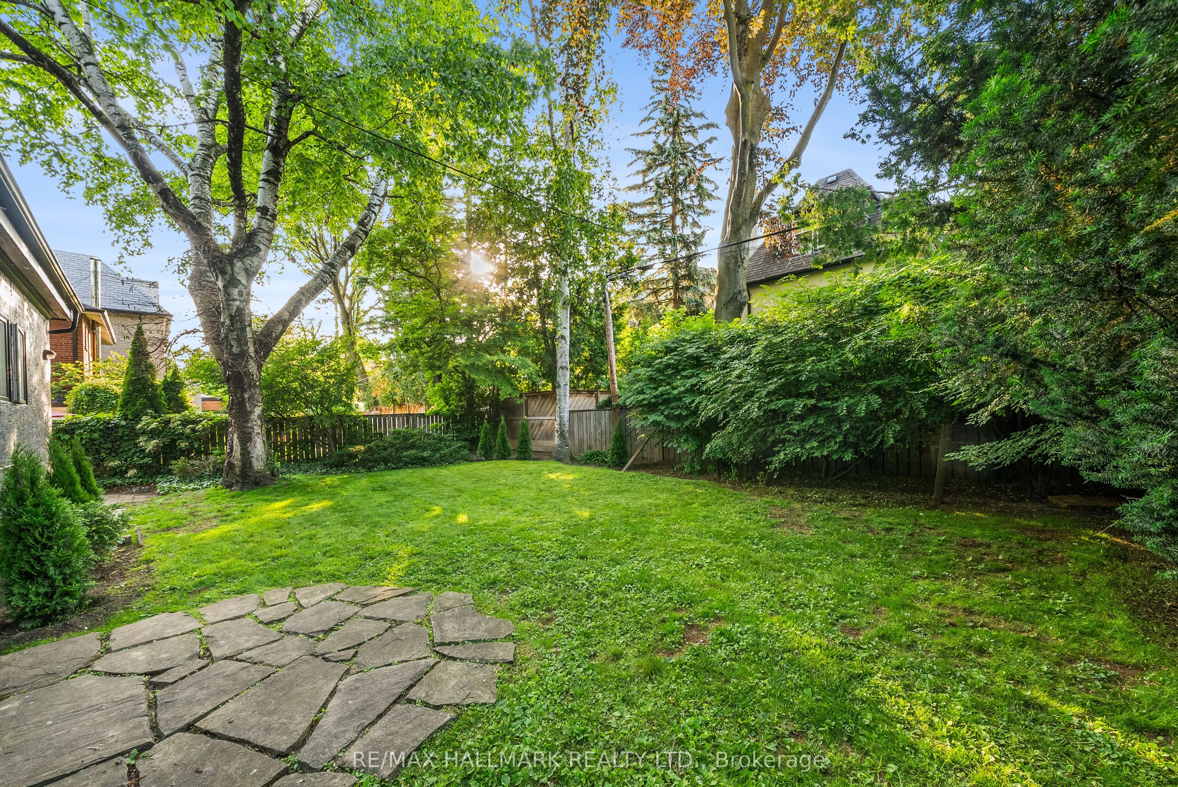 16 Elderwood Drive