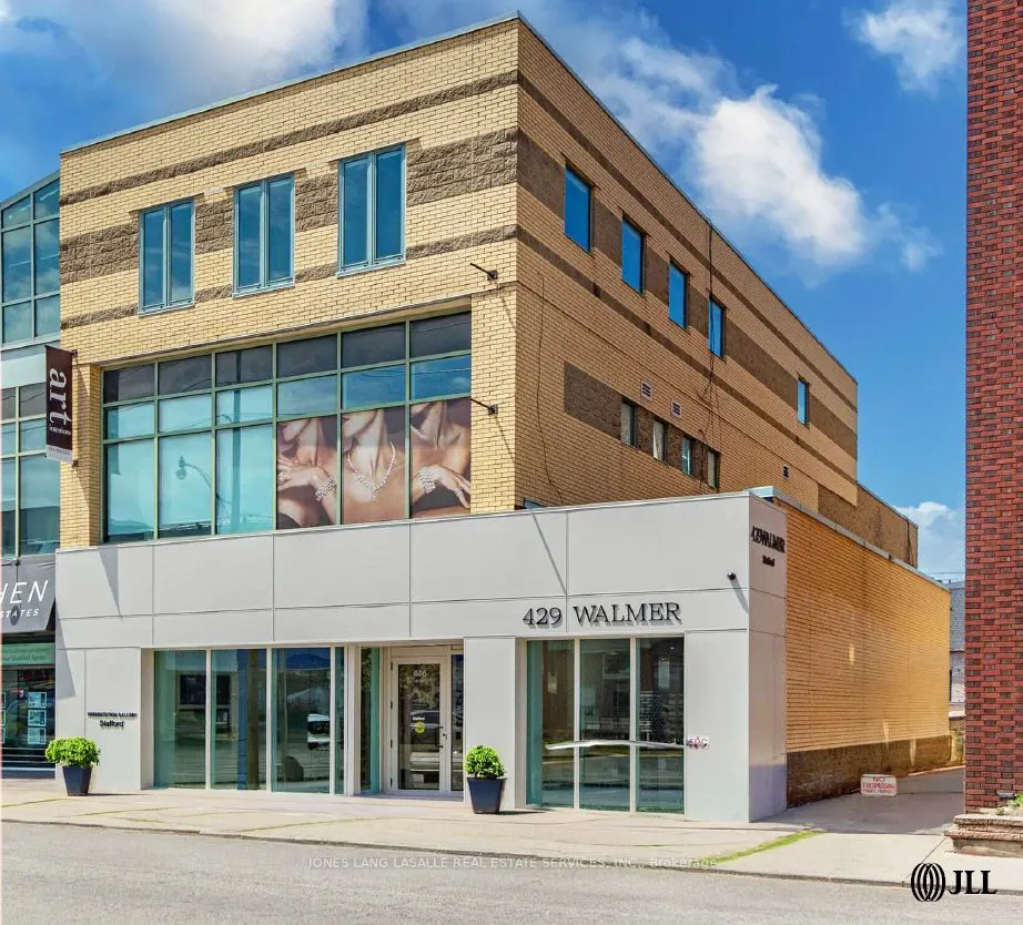 446 Spadina Road