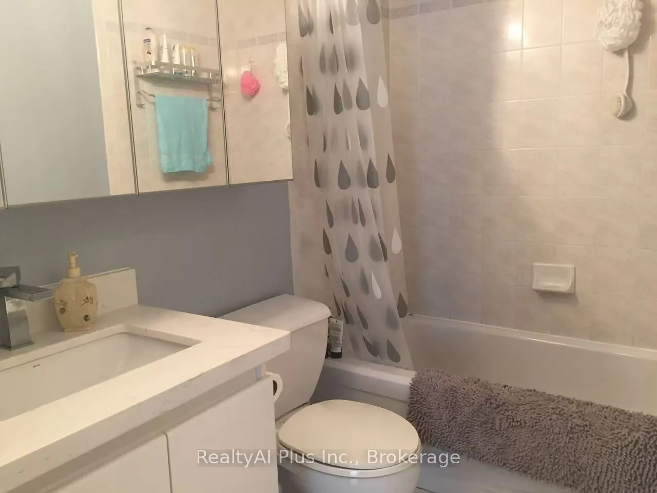 736 Bay Street #2210