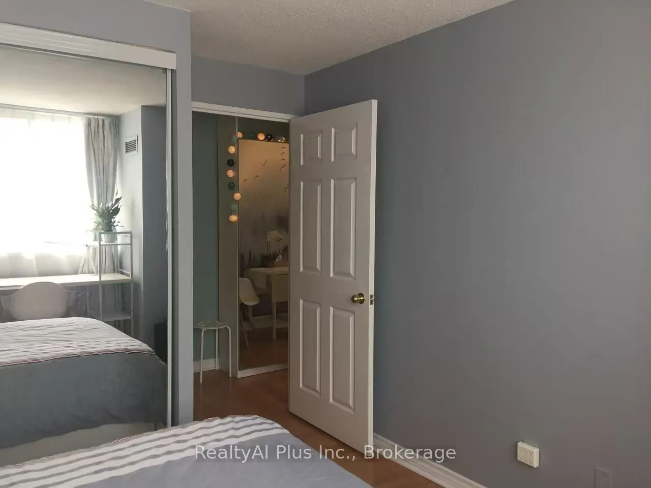 736 Bay Street #2210