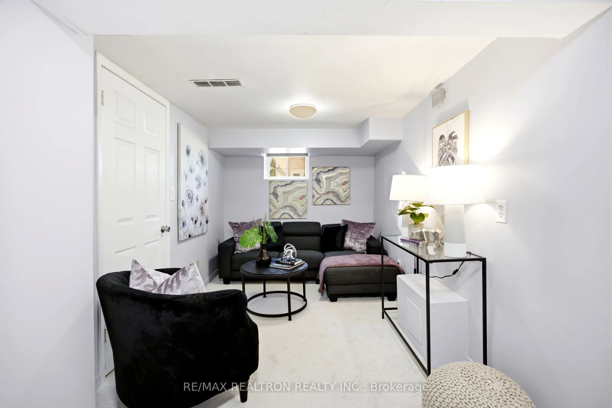 119 Reiner Road